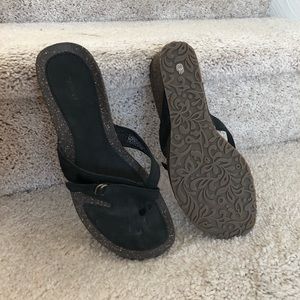 Brand new Teva wedged